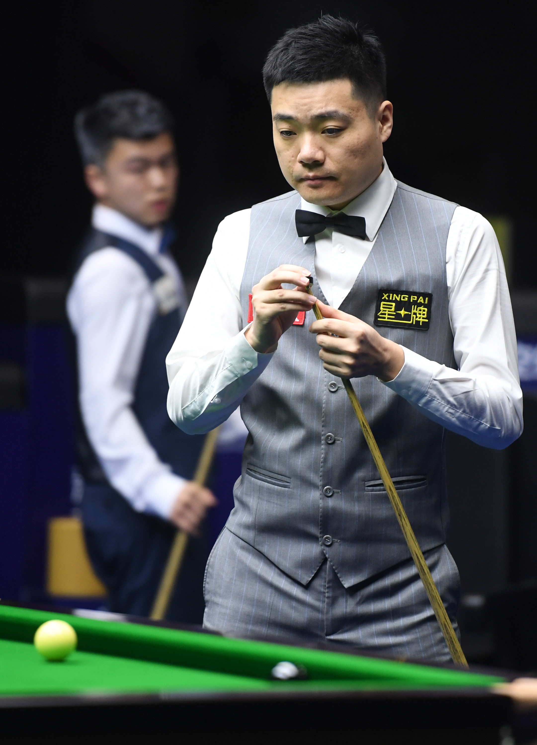 库里追身三 库里追身三