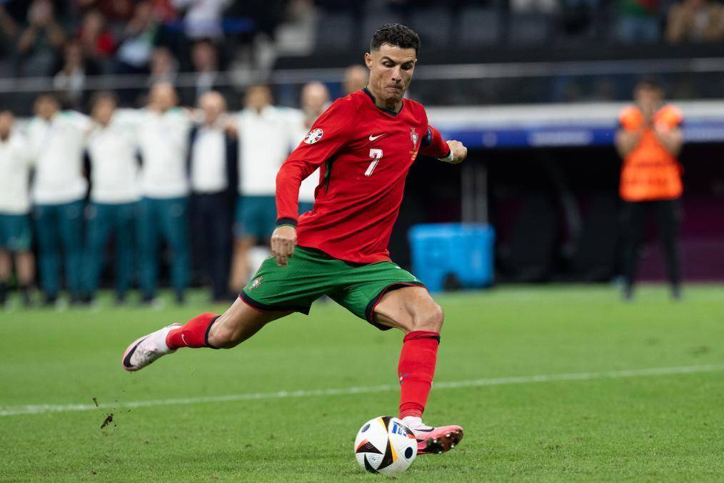 的不仅仅是 的不仅仅是