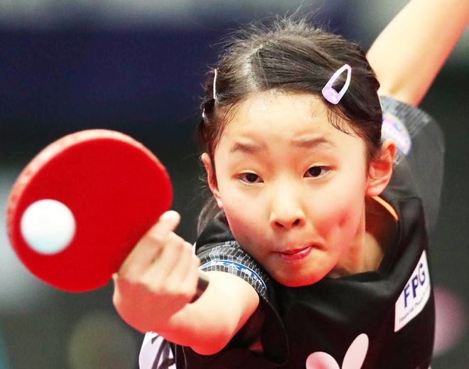 员查普曼配 员查普曼配