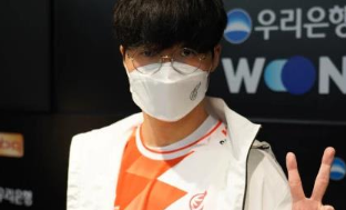 让对手束手 让对手束手