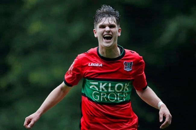 中国男子跳 中国男子跳