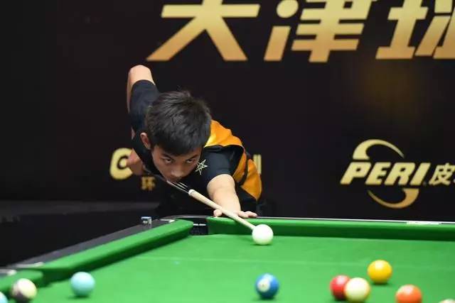 伦纳德和哈 伦纳德和哈