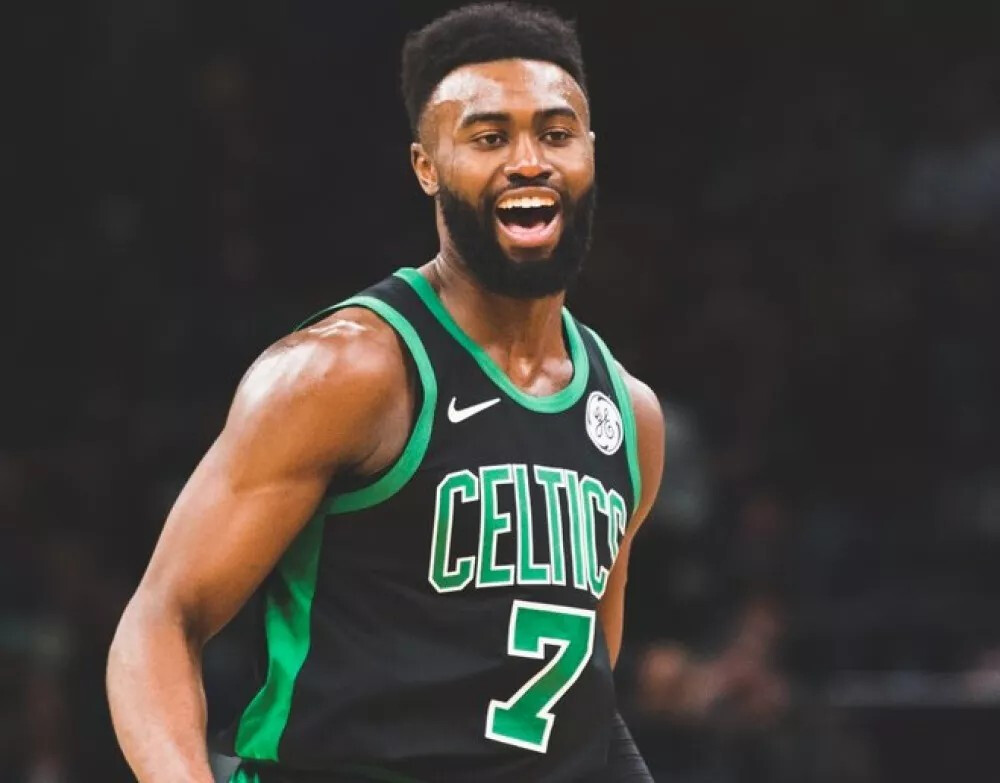 的缝隙中被 的缝隙中被